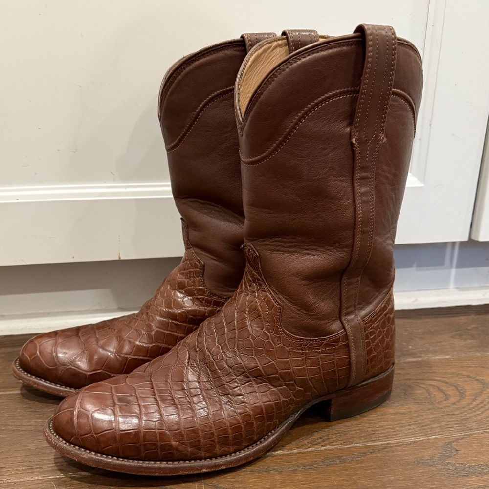 SOLD ❌Rare Men’s Tecovas the Townes in Walnut American Alligator